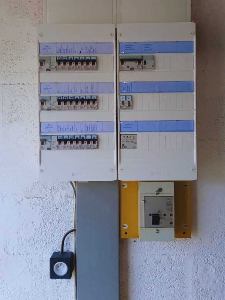 Remplacement d’un ancien tableau électrique – intervention Fredhelec